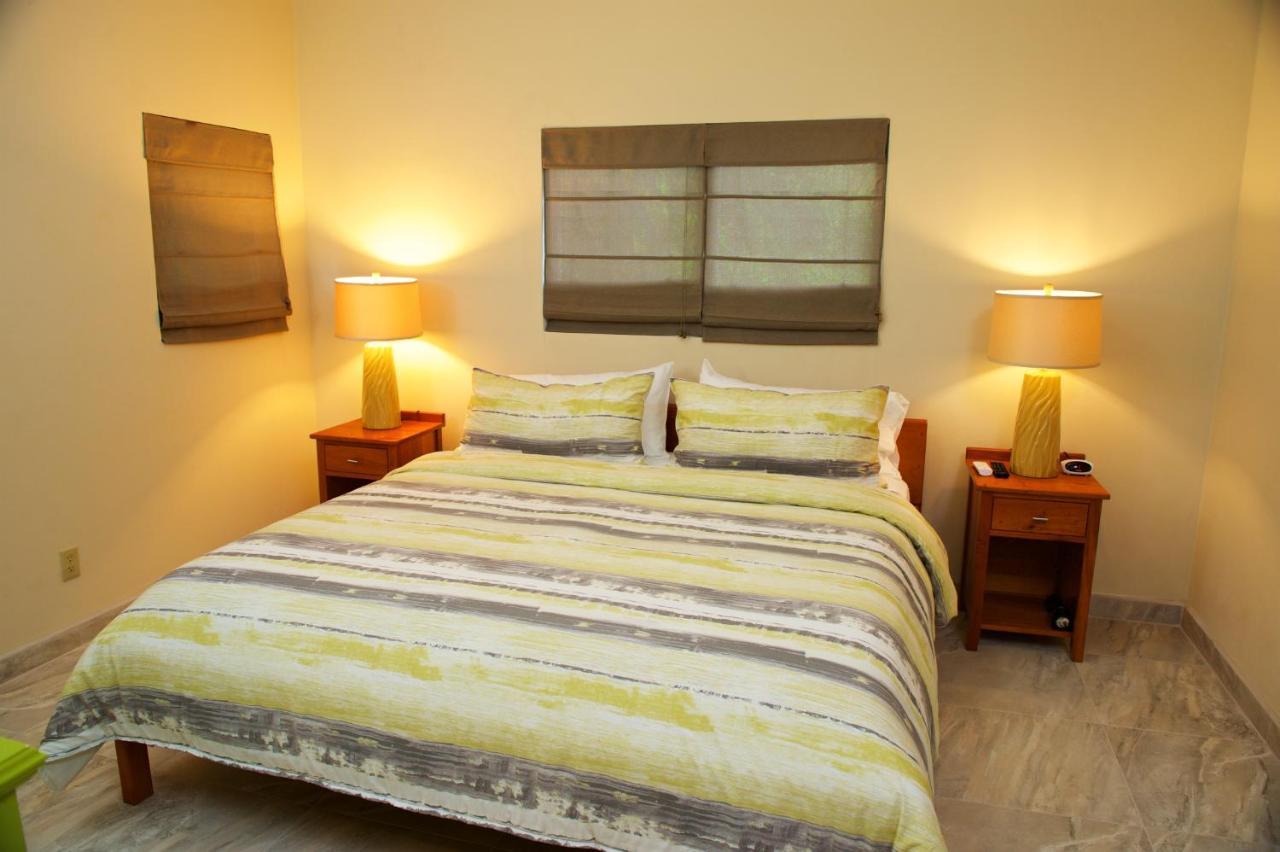 Bed and Breakfast Coral House Пунта-Горда Экстерьер фото